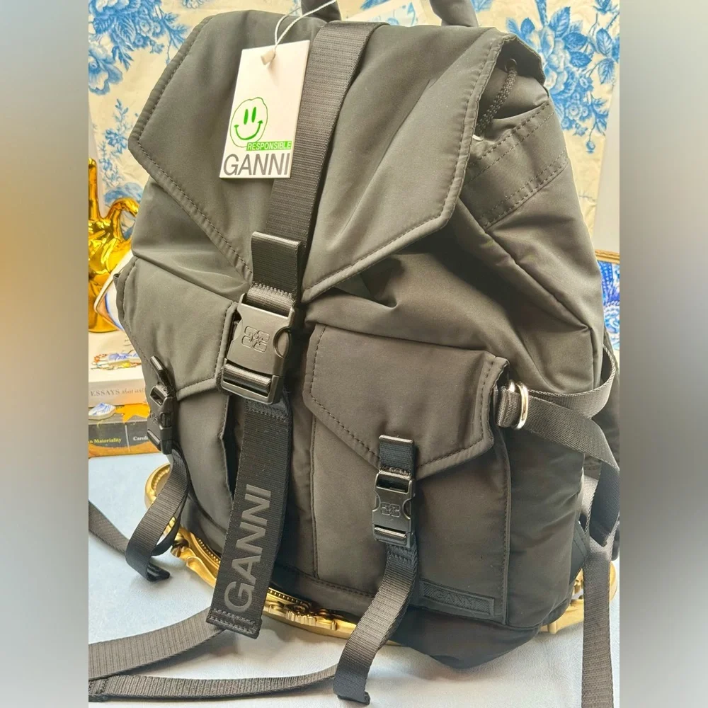 🆕 GANNI 🧿 NWOT Black Recycled Tech Backpack